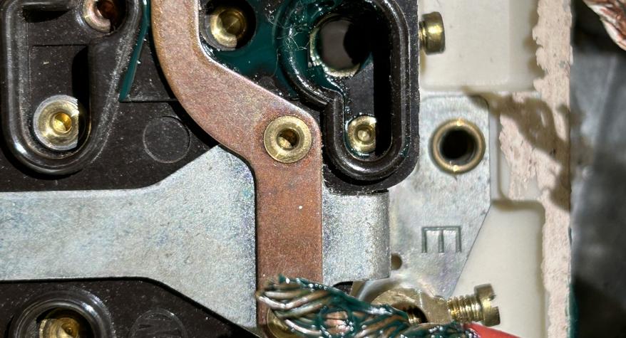 EICR Electrician Salisbury EICR Electrician Salisbury