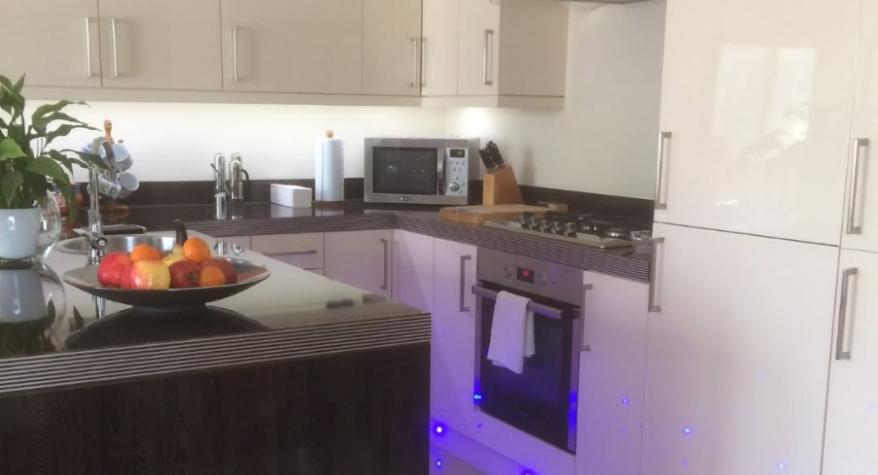 Does a cooker need its own electrical circuit? Advice for Fordingbridge homeowners. 