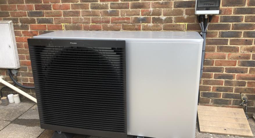 Heat Pump Installation in Fordingbridge by Carlyia